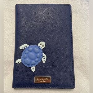 Kate Spade Navy Passport Cover with Turtle Accent NWOT‎